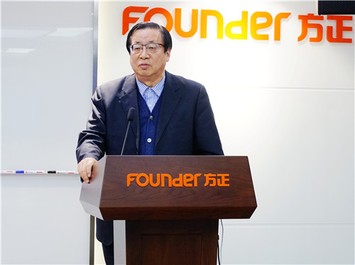 中国编辑学会会长郝振省.jpg